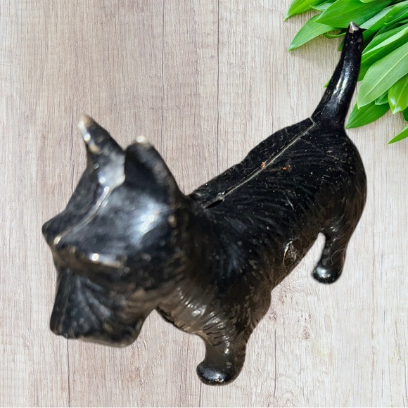 Antique Cast Iron Scottie Dog Coin Bank - Picture 12 of 12
